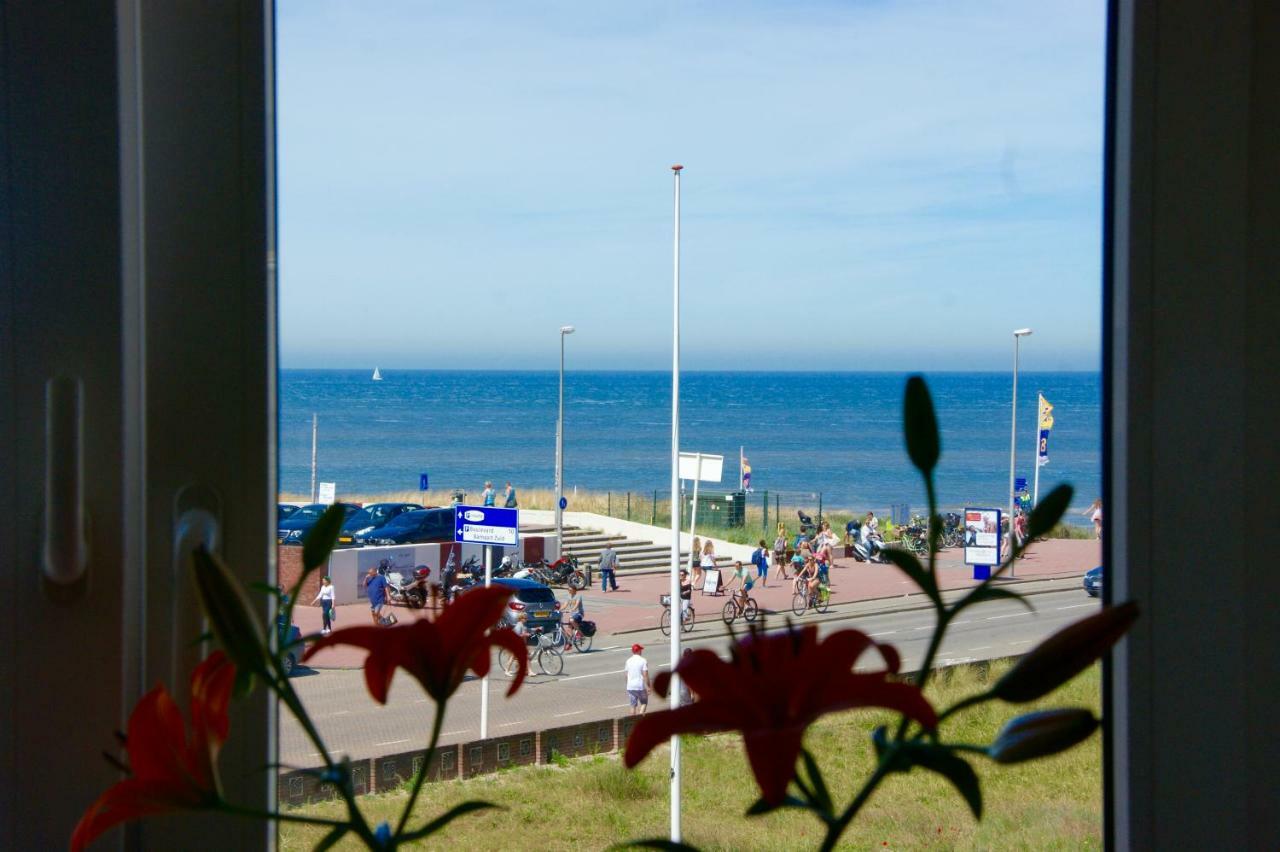 Odyssee Zandvoort Esterno foto
